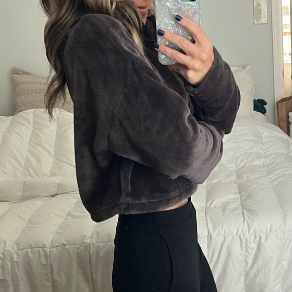 Urban Outfitters Angela Fleece cropped quarter half zip gray s uo - Picture 10 of 11